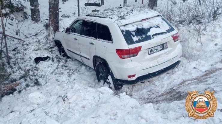 В Тверской области водитель потерял управление и улетел в канаву, есть пострадавшие - новости ТИА