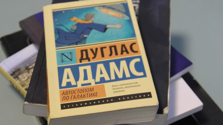 Продажи книг с рук за год в России выросли почти на 50% - новости ТИА
