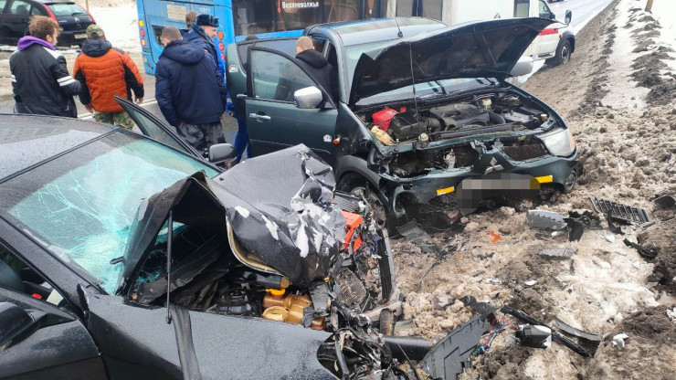 В Твери столкнулись два автомобиля, водители от госпитализации отказались - новости ТИА