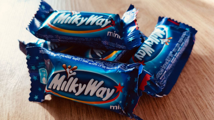 В России продукция Snickers и "Коркунов" подорожает на 5–20% - новости ТИА