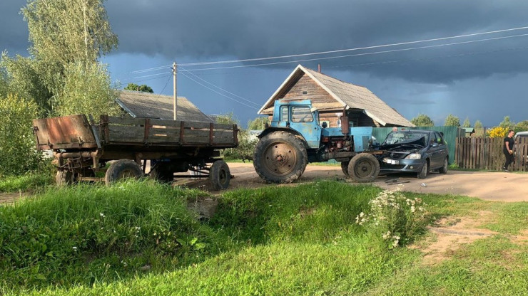 В Тверской области простили тракториста, который устроил смертельное ДТП - новости ТИА