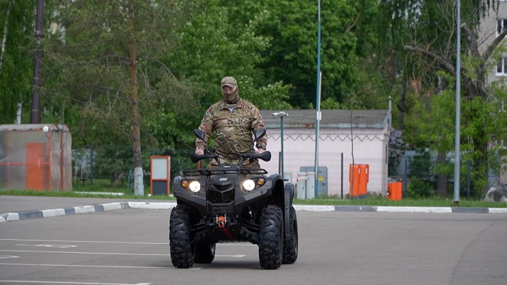 Верхневолжье продолжает регулярную поставку в зону СВО необходимой для бойцов техники - новости ТИА