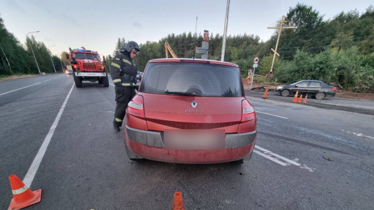 В Твери произошло серьезное ДТП: потребовалась помощь спасателей - новости ТИА