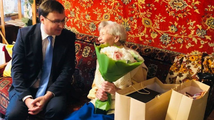 Жительнице Твери Нине Нечаевой исполнилось 100 лет - новости ТИА
