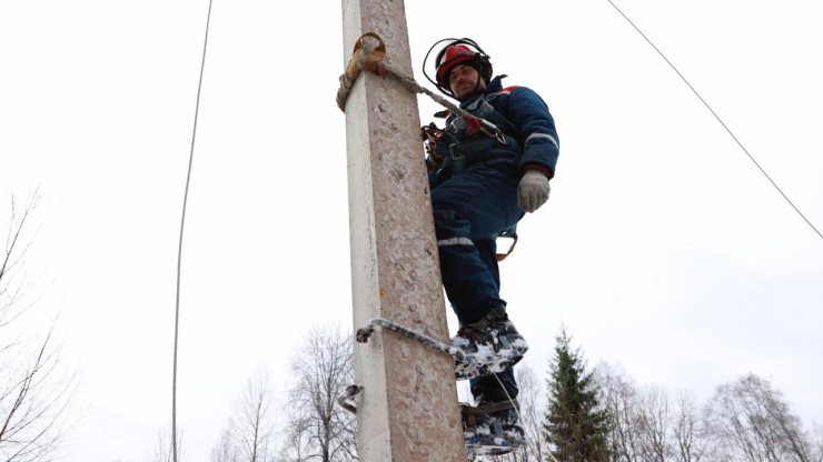 В Тверской области восстановили более трети повреждённых электросетей - новости ТИА