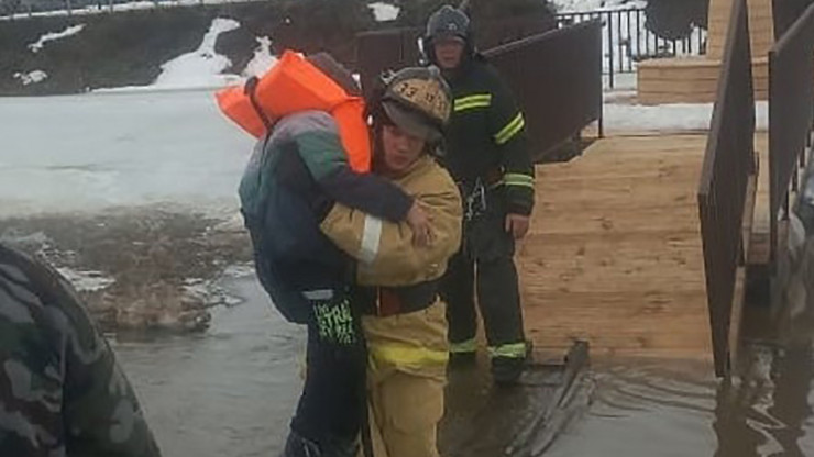 Спасатели помогли ребёнку на реке Кашинка - новости ТИА