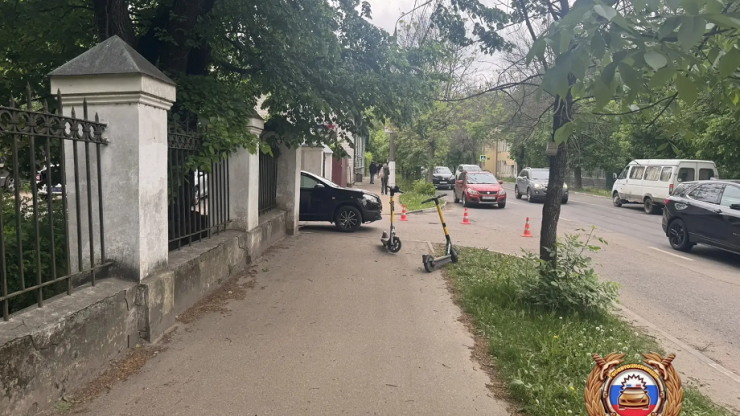 В Твери в ДТП пострадала 17-летняя пассажирка электросамоката - новости ТИА