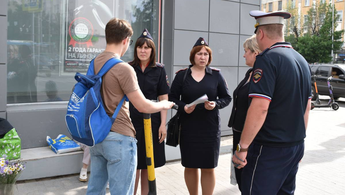 В Твери прошел рейд по выявлению нарушителей - водителей самокатов - ТИА