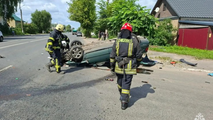 На одной из улиц Твери столкнулись пять автомобилей - новости ТИА