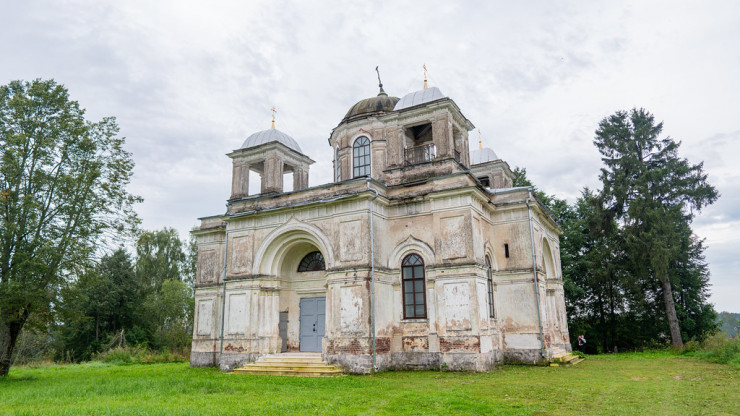 В церкви в деревне Родня прошло первое за 180 лет архиерейское богослужение - новости ТИА