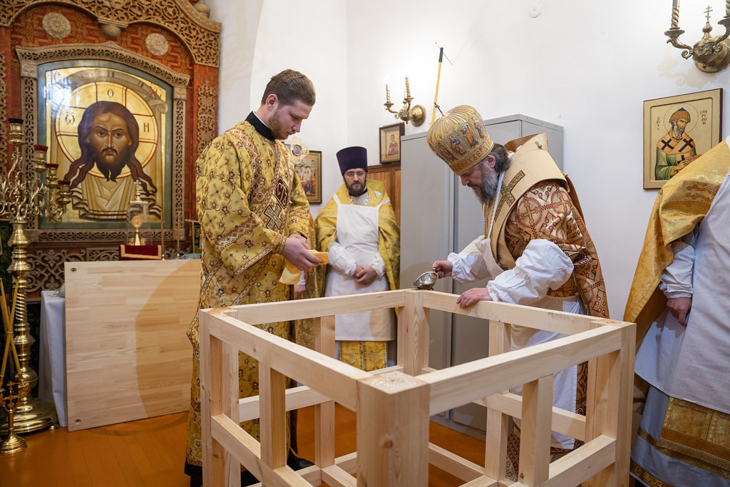 Часовня трех сестер в Елтунова