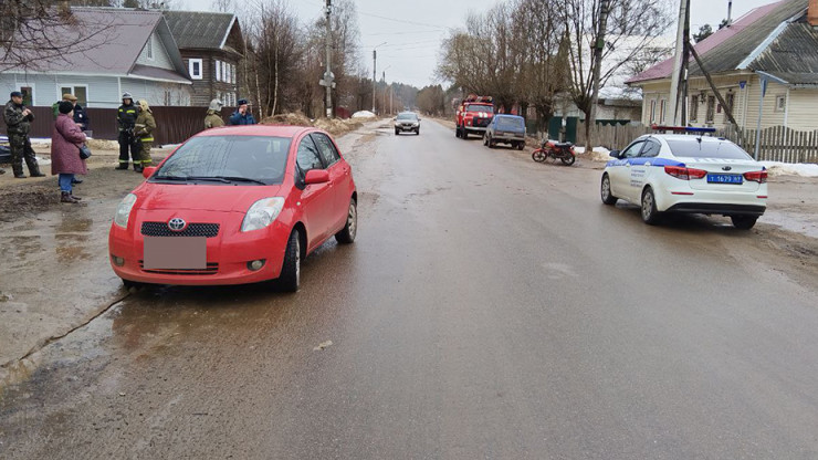 В Тверской области столкнулись автомобиль Toyota и мопед - новости ТИА