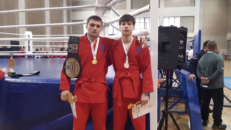 Тверские спортсмены взяли золото и бронзу на Первенстве России по Универсальному бою - новости ТИА