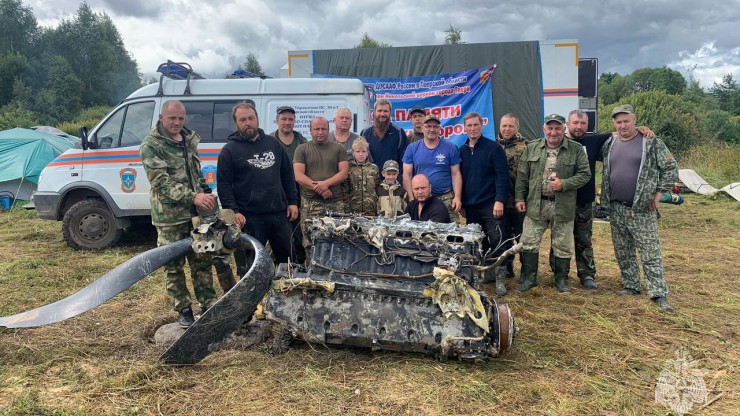 Тверские спасатели подняли со дна озера легендарный штурмовик - новости ТИА