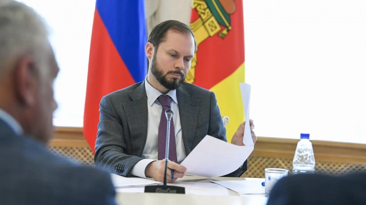 Виталий Королев обсудил с главврачами перезагрузку системы здравоохранения региона - новости ТИА