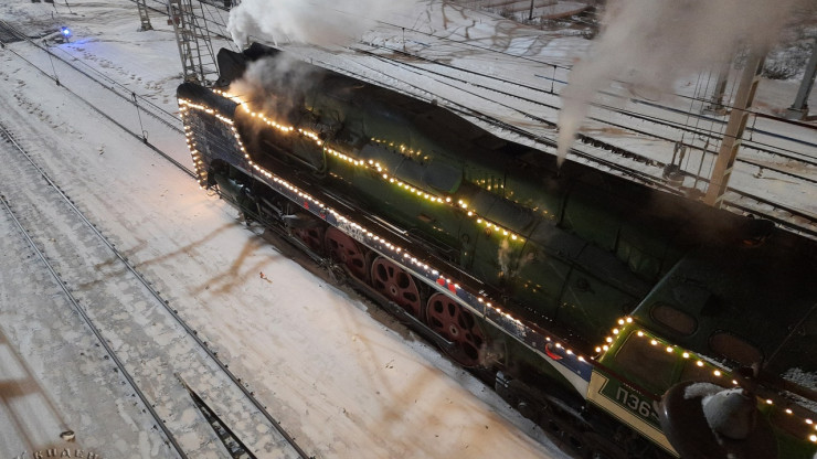 В соцсети опубликовано видео отправления поезда Деда Мороза со станции Тверь - новости ТИА