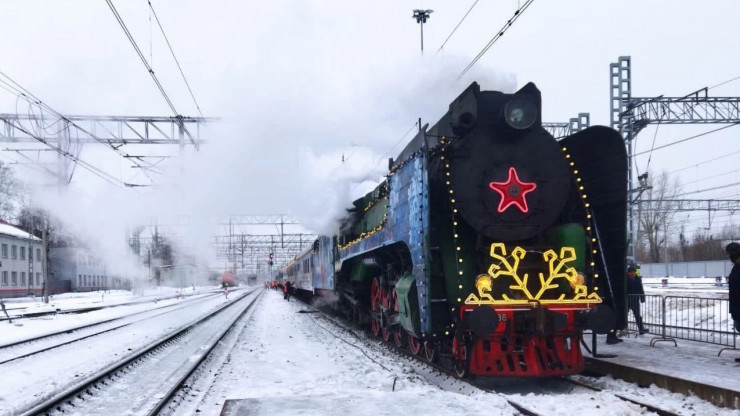 В Тверь приехал поезд Деда Мороза - новости ТИА
