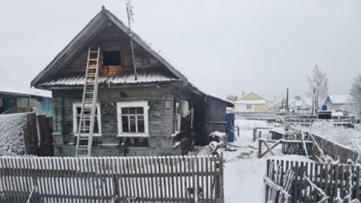 В поселке в Тверской области на пожаре погиб 52-летний мужчина - новости ТИА