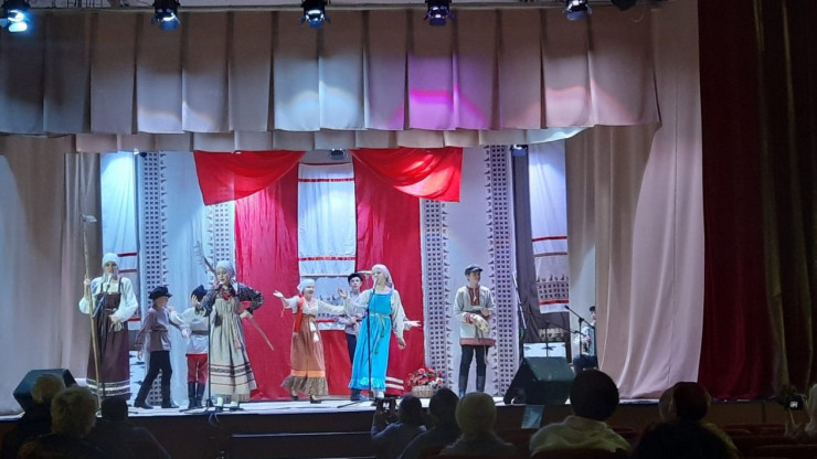 В Твери проходит гала-концерт конкурса исполнителей народной песни - новости ТИА