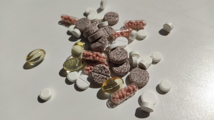 Антибиотики убрали, сроки сократили: в России обновили стандарт лечения гриппа - новости ТИА