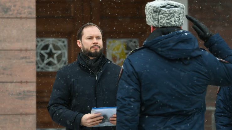 Виталий Королев вручил новый служебный транспорт Управлению МВД России по Тверской области - новости ТИА