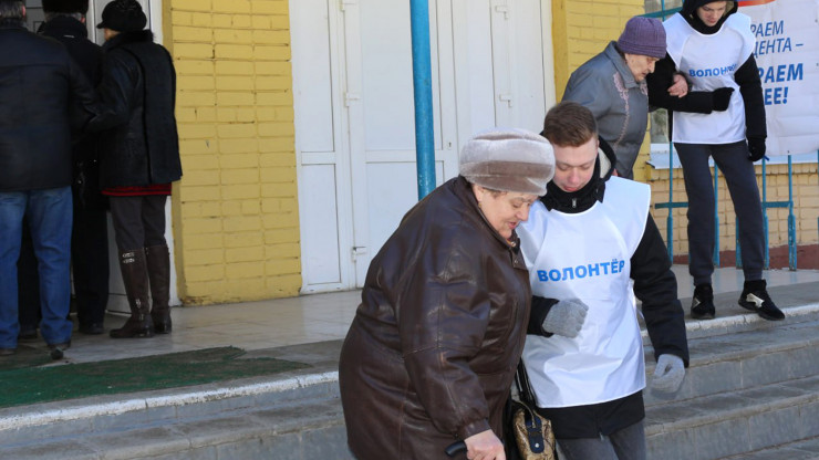 Волонтёры будут помогать маломобильным жителям Тверской области на выборах - новости ТИА