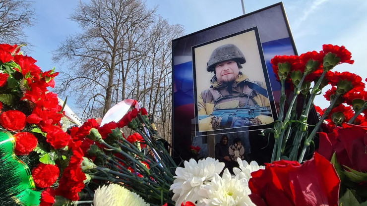 В Тверской области похоронили погибшего на Украине Илью Лосева - новости ТИА