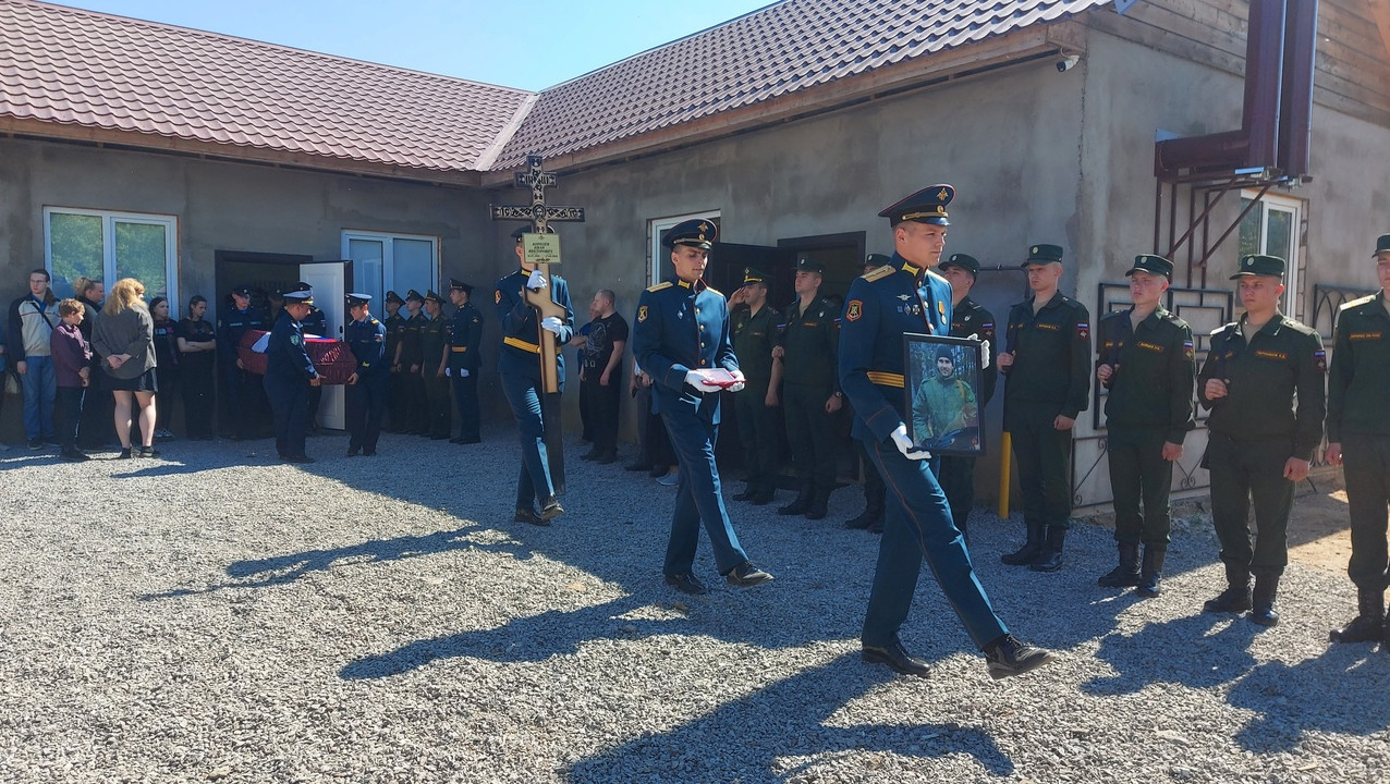 В Тверской области похоронили погибшего в ходе СВО Ивана Королёва - ТИА