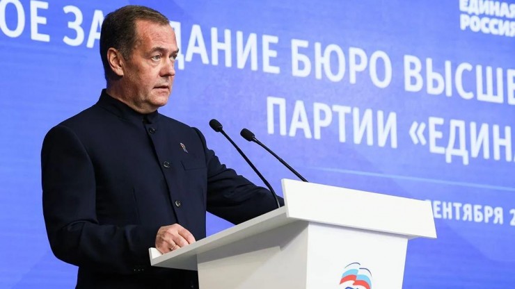Дмитрий Медведев назвал явку на выборах беспрецедентной - новости ТИА