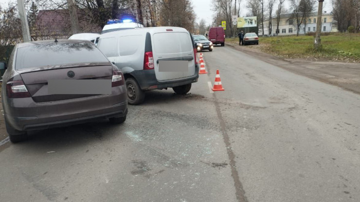 В Тверской области в столкновении двух машин пострадав один из водителей - новости ТИА