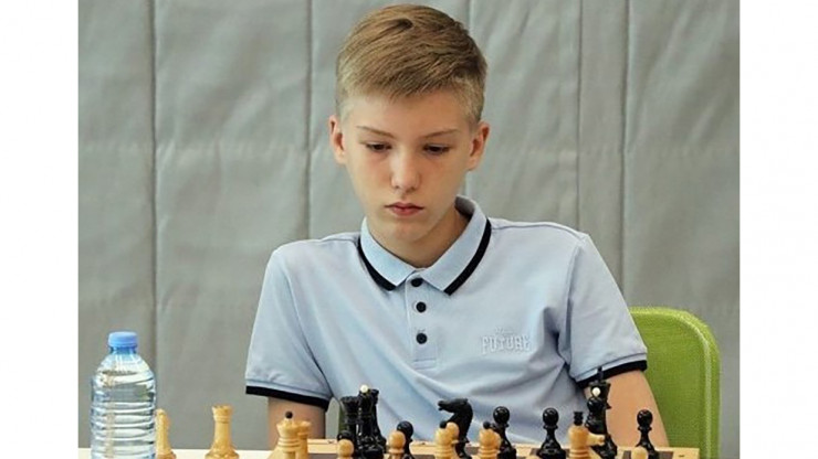 13-летний тверичанин стал самым молодым чемпионом региона по шахматам - новости ТИА