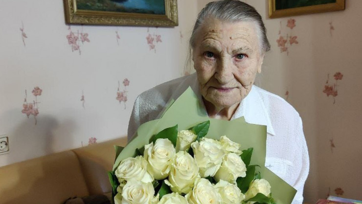 Ветерану Великой Отечественной войны Анне Поповой исполнилось 100 лет - новости ТИА