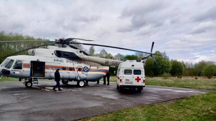 В Тверскую больницу на вертолете МЧС доставили пациента из Западнодвинского округа - новости ТИА