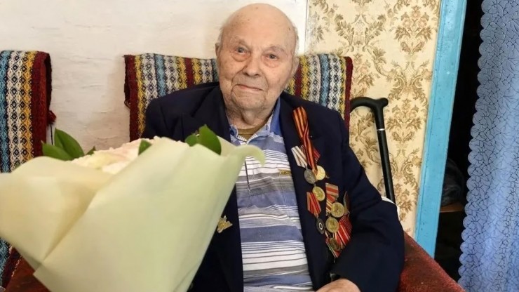 В Тверской области фронтовик Борис Гулин отметил 99-летие - новости ТИА
