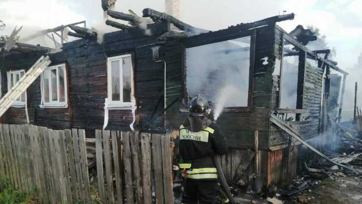 В Максатихе горел жилой дом - новости ТИА