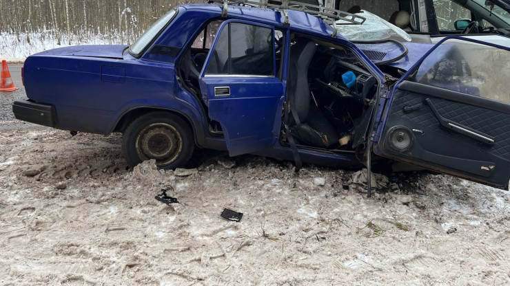 В Тверской области устанавливают личность погибшего в аварии мужчины - новости ТИА