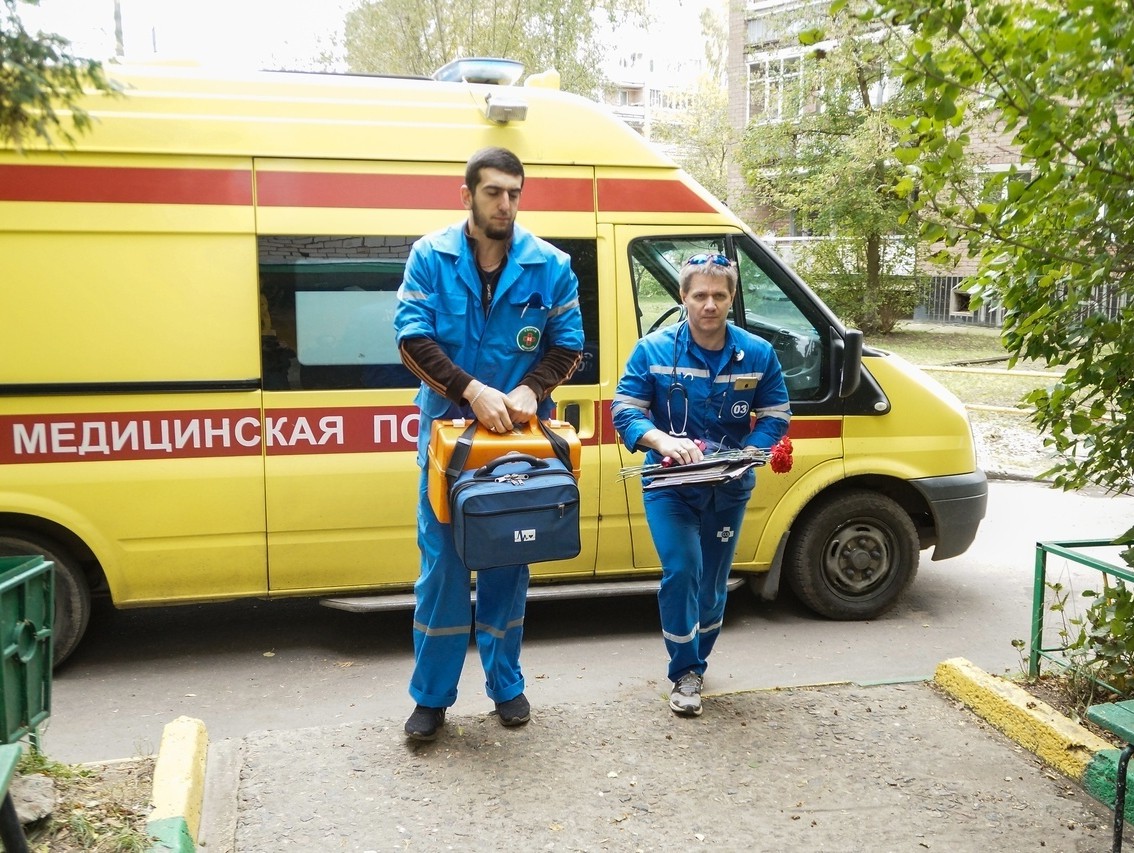 Медики конаковской скорой помощи провели акцию добра - обследовали  93-летнего ветерана ВОВ Ивана Рулёва - ТИА