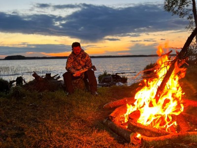Звёзды Камеди клаб провели выходные на рыбалке в Тверской области - Новости ТИА
