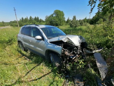 Жительница Тверской области после застолья угнала и разбила авто москвича - Новости ТИА