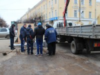 В Твери на бульваре Радищева начали устанавливать уличные часы - Новости ТИА
