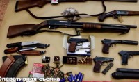 Появилось видео спецоперации ФСБ по изъятию 250 единиц оружия - Новости ТИА