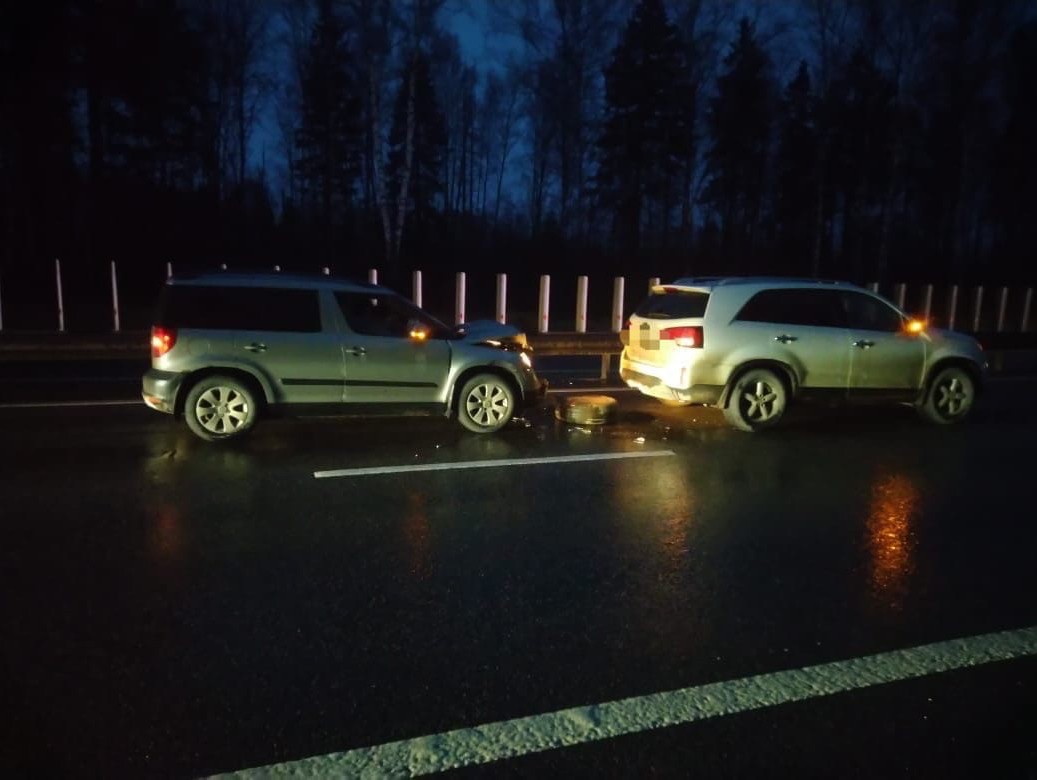 Женщина сломала руку в ДТП на трассе М-11 в Тверской области | 07.11.2021 |  Тверь - БезФормата