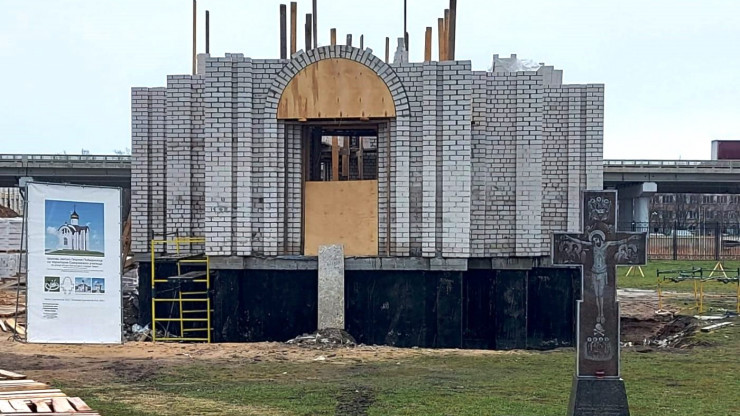 В Твери продолжают строить храм на территории Суворовского училища - новости ТИА