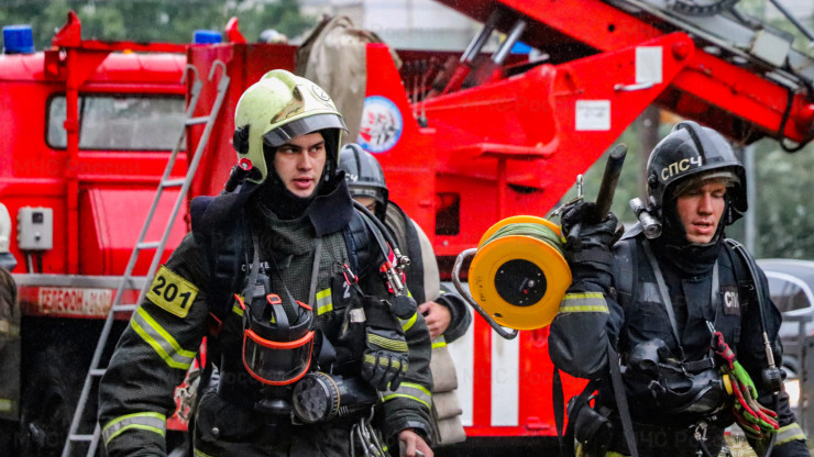 В Твери прошло пожарно-тактическое учение на торговом центре "Иртыш" - новости ТИА