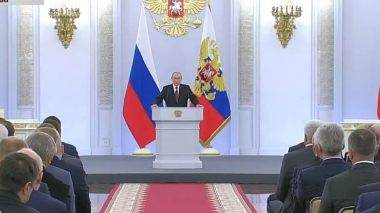 Владимир Путин призвал Киев сесть за стол переговоров - новости ТИА