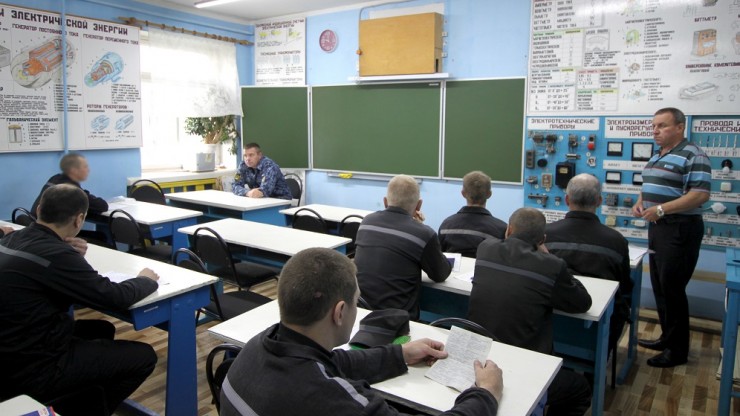 В тверских колониях осужденные получают востребованные профессии - новости ТИА