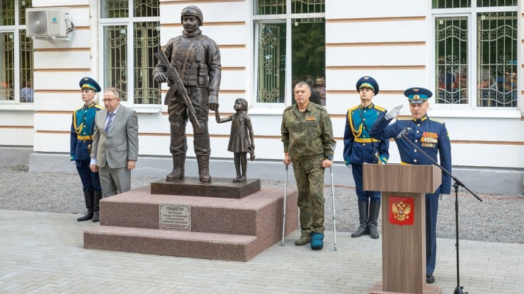 В Твери открыли памятник в честь героев СВО "Во имя жизни" - новости ТИА