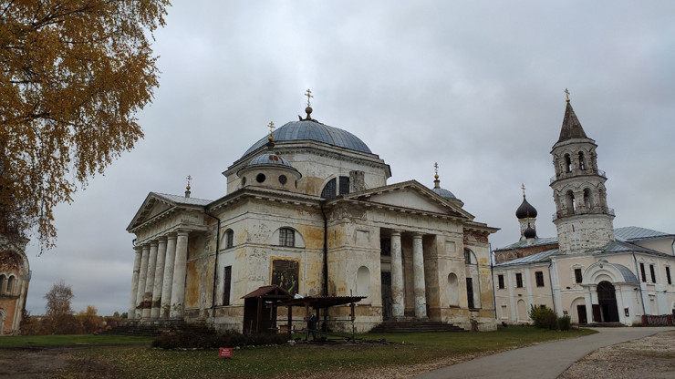 "Гений вкуса": главный собор и надвратная церковь Борисоглебского монастыря - новости ТИА