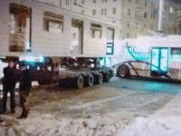 Вагон метро врезался в троллейбус в Твери - Новости ТИА