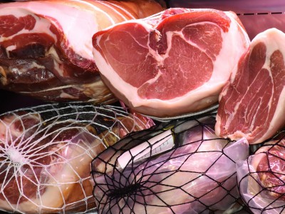 В Бельском районе предприниматель торговал непроверенным мясом  - новости ТИА